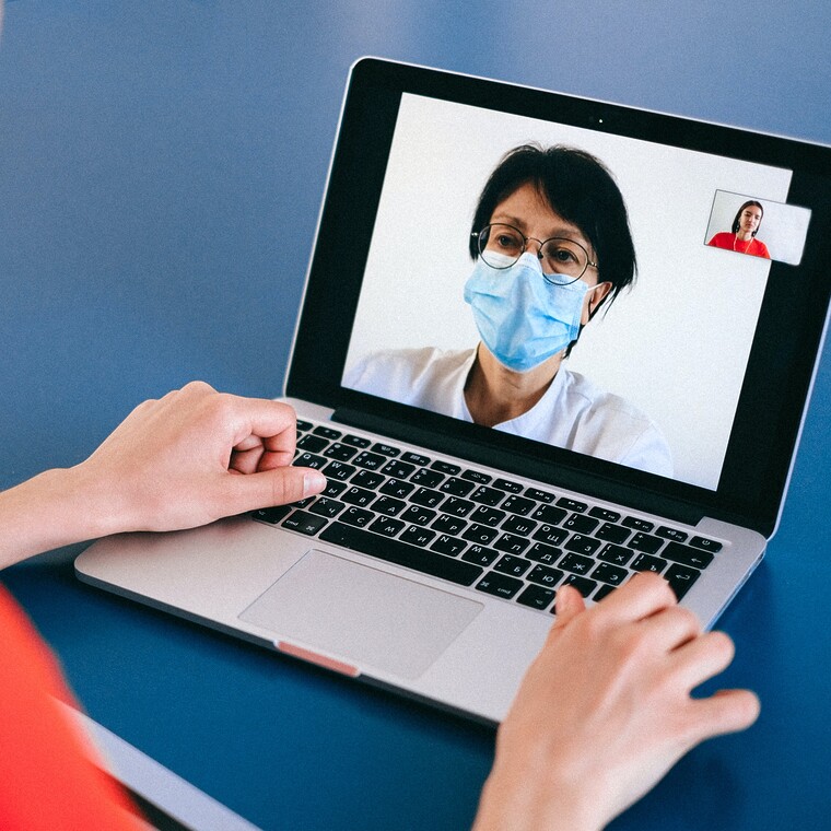 Symbolbild: Video-Konferenzen während der COVID-19-Pandemie