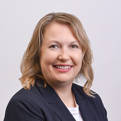 Porträtfoto: Rechtanwältin Isabelle Egli Budelacci