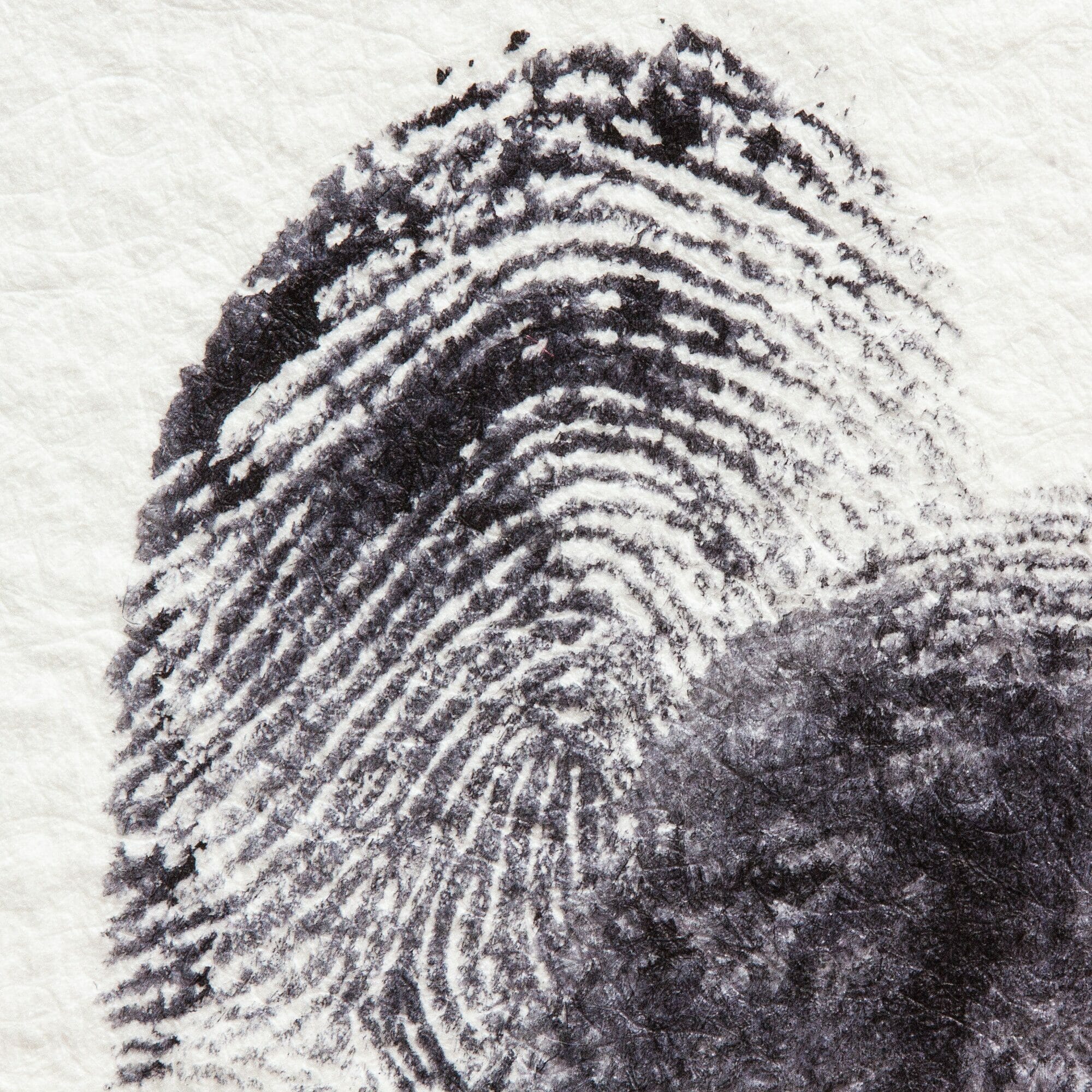 Urteil: Polizei darf Fingerabdrücke nehmen, um Smartphone zu entsperren – auch mit Zwang