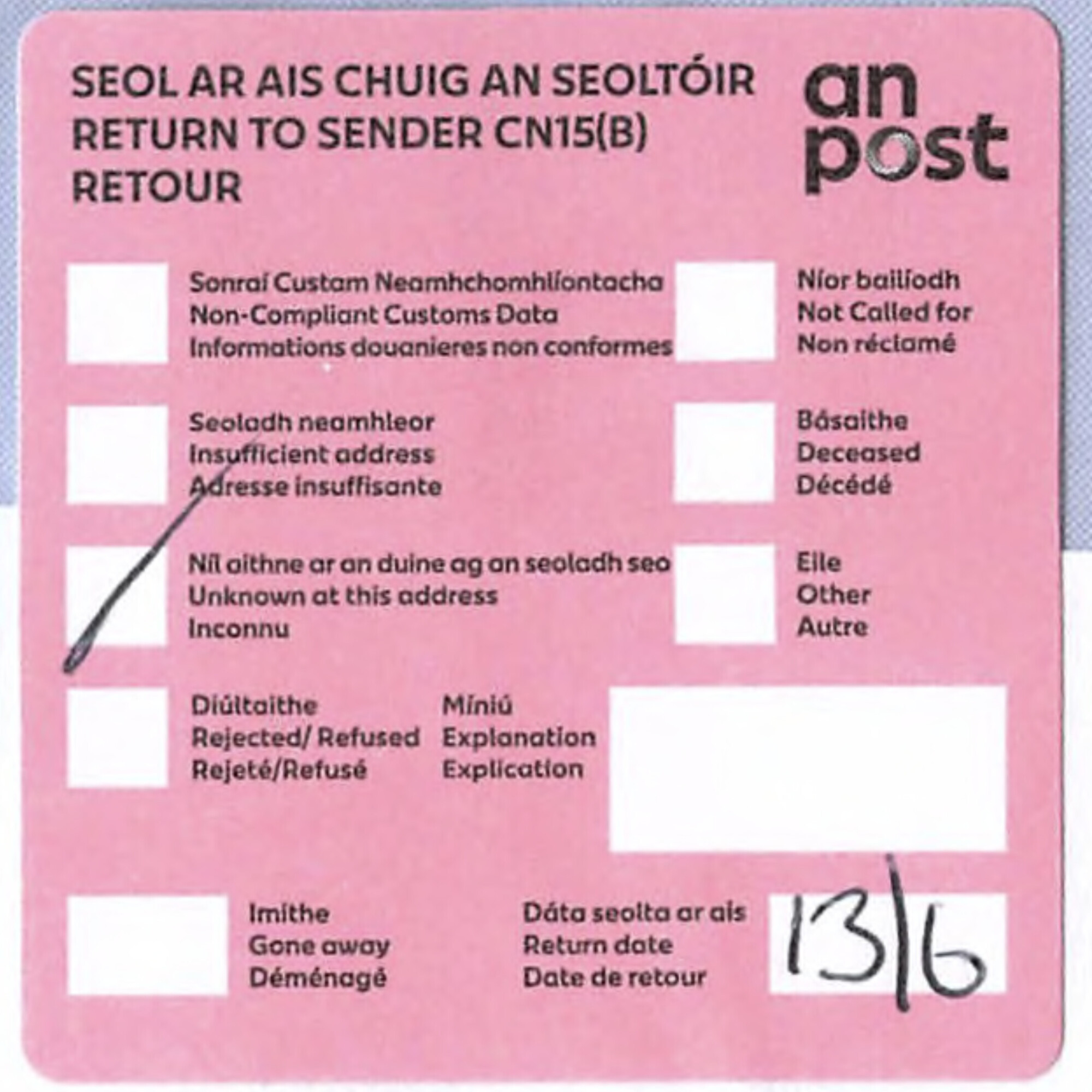 Aufkleber: «Unknown at this address» (An Post in Irland)
